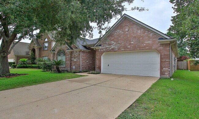 Foto del edificio - 19639 Chestnut Brook Ct