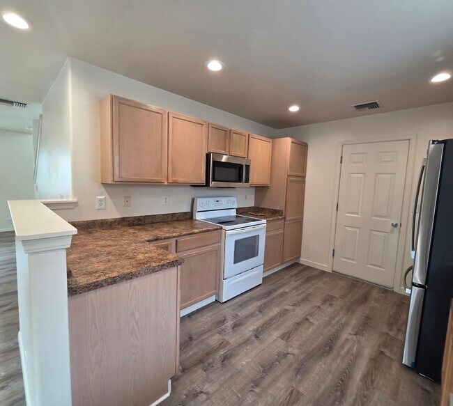 Foto del edificio - 3/2.5 home in Piilani Villages