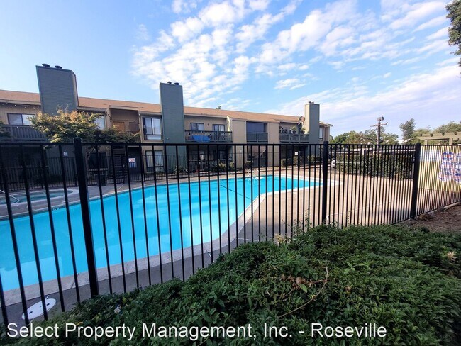 Foto del edificio - 2 br, 2 bath House - 3941 Madison Ave. #200
