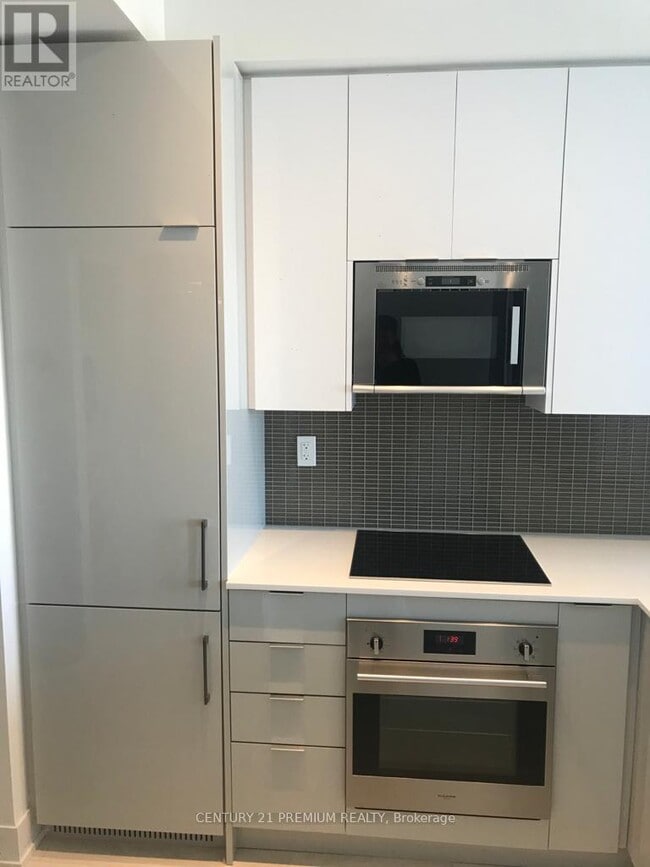 Photo du bâtiment - 2908 Hwy 7