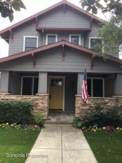 Primary Photo - 3 br, 2.5 bath House - 725 East Napa Street