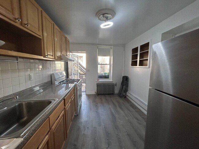 Foto del edificio - 1826 Unionport Rd