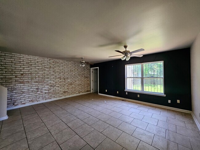 Building Photo - 6972 Bundy Rd