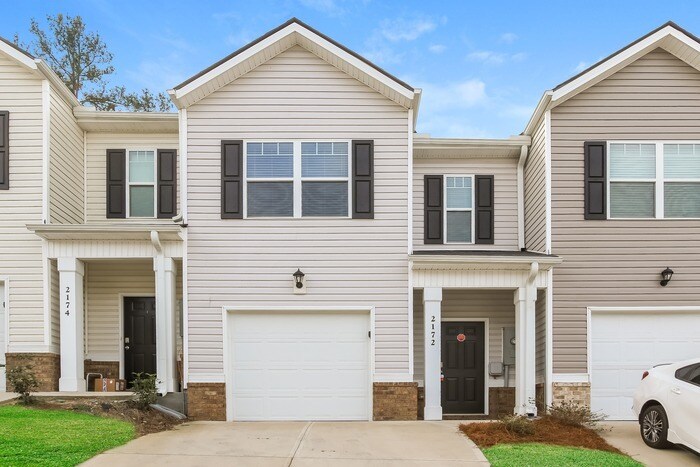 Primary Photo - Gorgeous Townhome in Augusta with Attached...