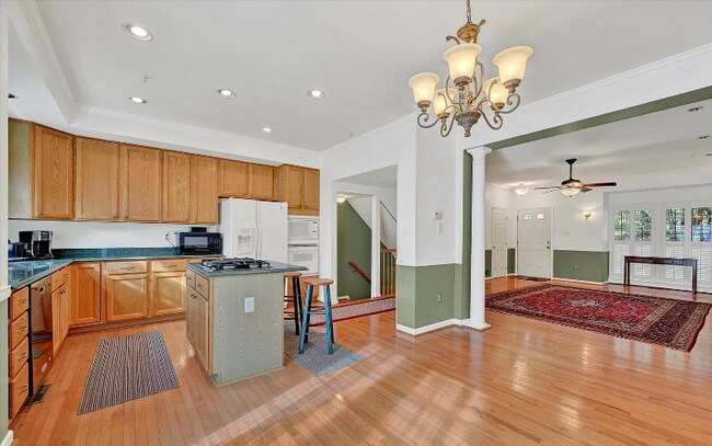 Foto del edificio - 9855 Sherwood Farm Rd