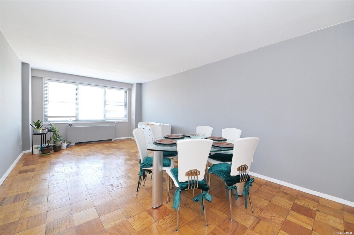 17520 Wexford Ter Unit 11J, Queens, NY 11432 Apartment for Rent in