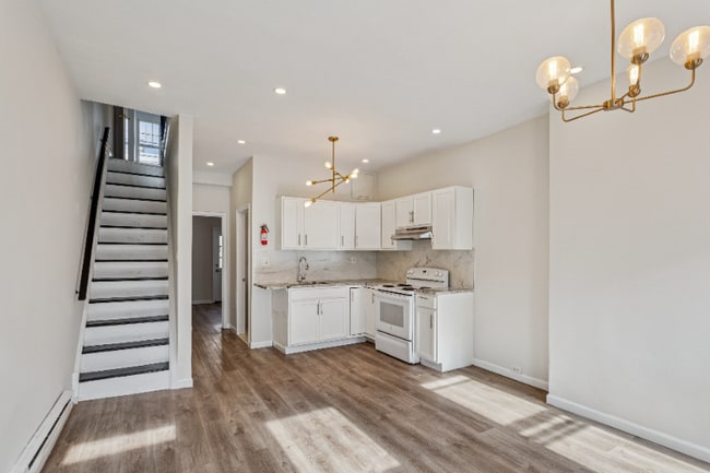 Photo - 2556 N Jessup St Apartment