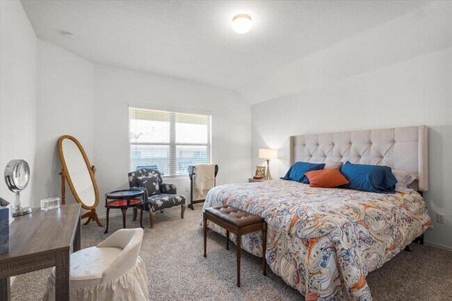 Building Photo - 3113 Fresh Spring Rd