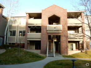 Building Photo - 33 S Boulder Cir