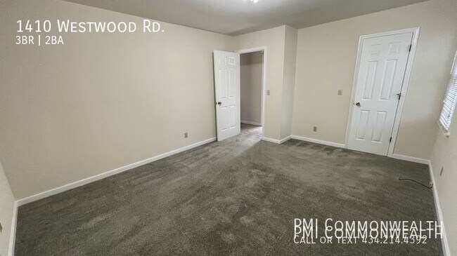 Building Photo - 3 Bed / 1.5 Bath Single Family (Available ...