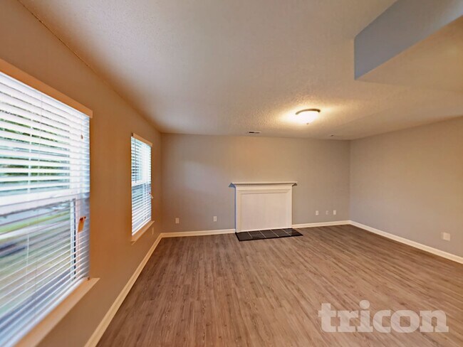 Foto del edificio - 2900 Silkstream Ln