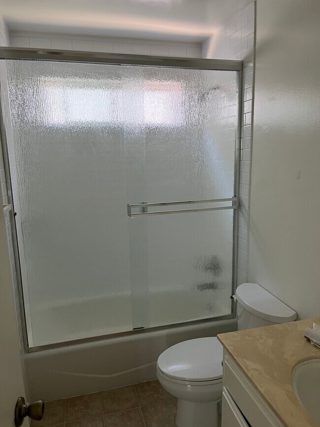 Front Bathroom - 20560 Anza Ave