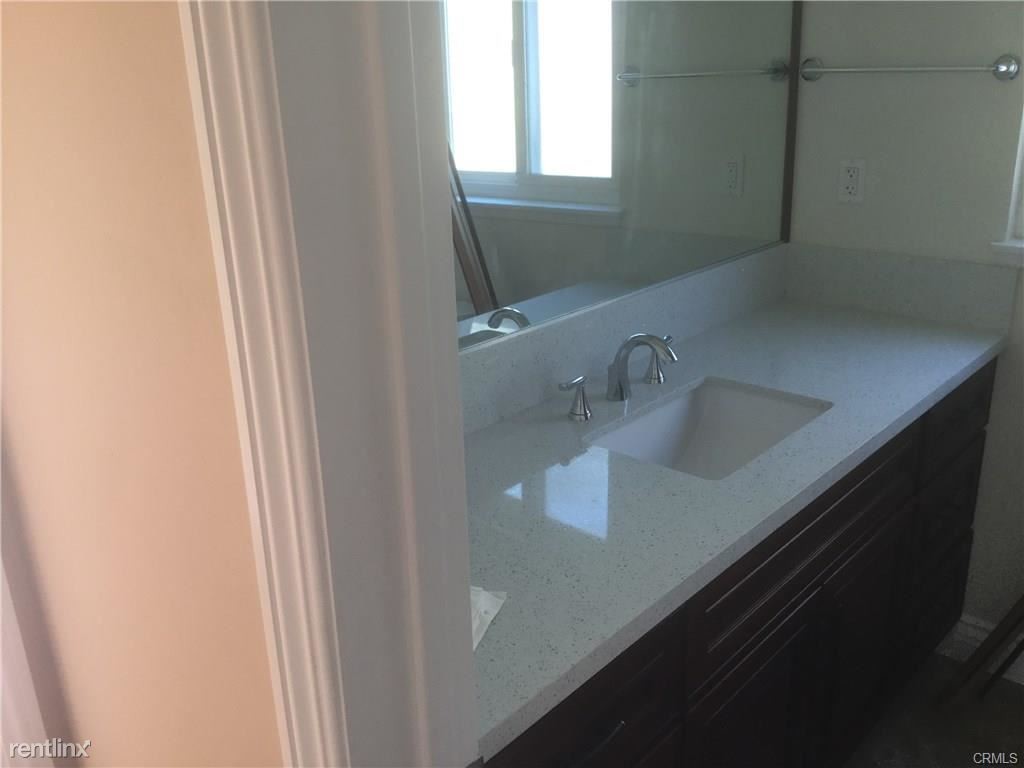 Foto principal - 3 br, 2 bath House - 1942 Caddington Dr