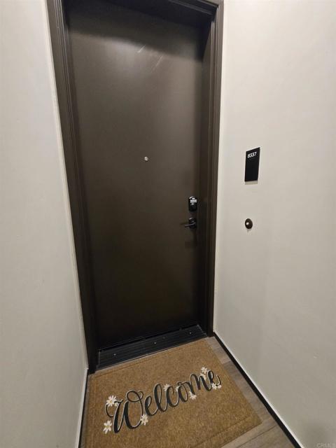 Building Photo - 8337 Distinctive Dr