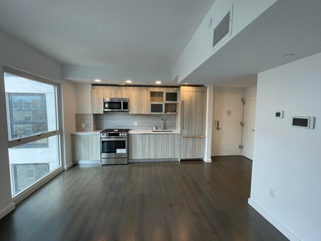 Foto del edificio - 371 W 123rd St