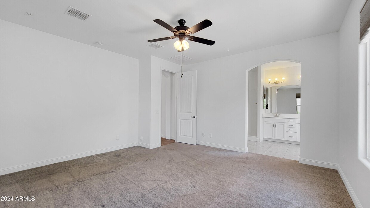 20698 W Legend Trail, Buckeye, AZ 85396 - House Rental in Buckeye