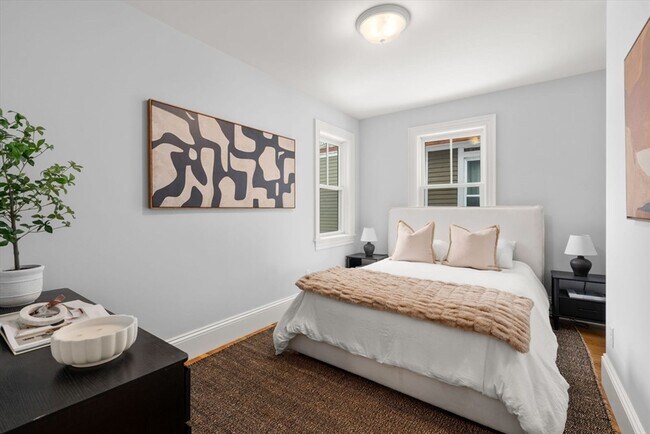 Foto del edificio - 3-BED & 3 Bath - Allston