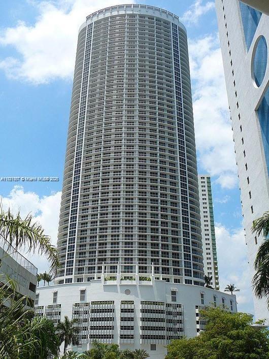 Foto principal - 1750 N Bayshore Dr