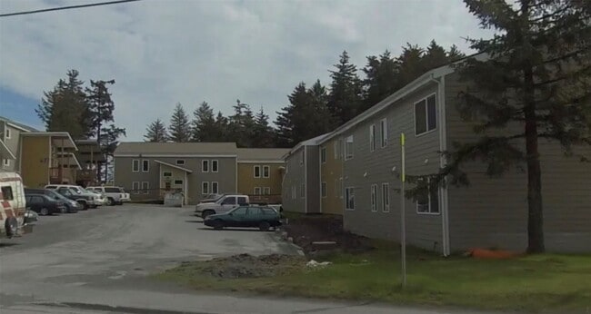 Building Photo - 2610 Mill Bay Rd