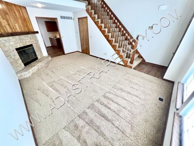 Building Photo - Spacious Duplex in Blue Valley-Coming SOON!!