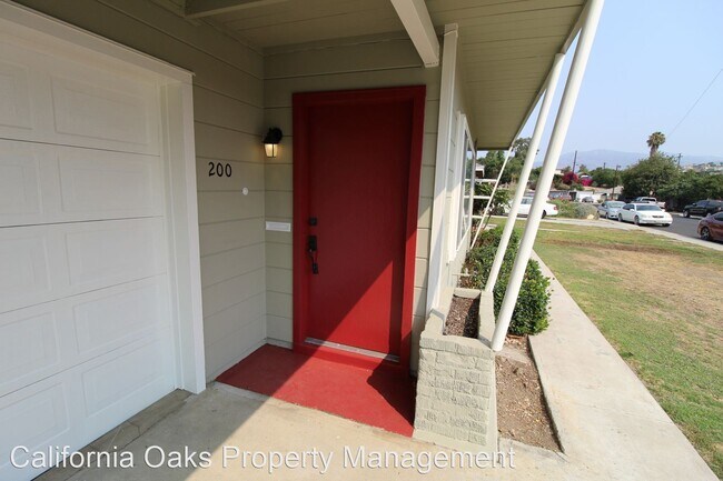 Building Photo - 3 br, 1 bath House - 200 Craig Drive