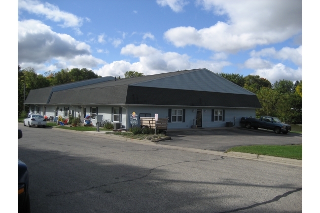 Building Photo - The Landing Apartments