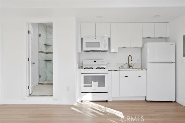 Building Photo - 8438 Gloria Ave