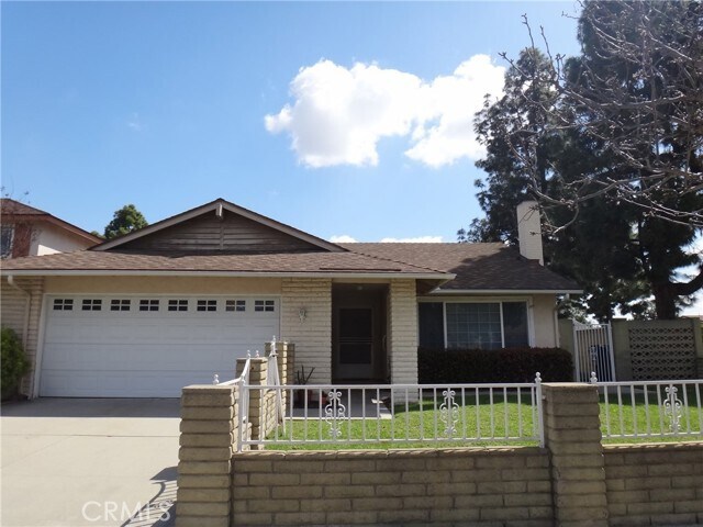 Building Photo - 17832 Caliente Cir