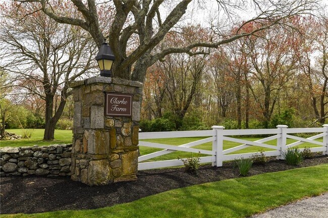 Foto del edificio - 1 Fox Dr