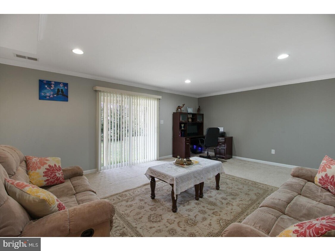 410 Scarecrow Ct, Hockessin, DE 19707 Townhouse for Rent in Hockessin