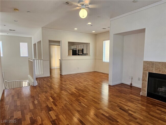 Building Photo - 6636 Weeping Pine St