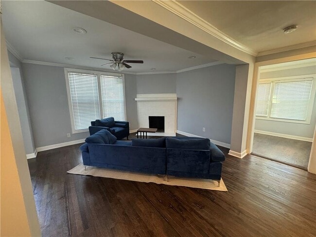 Foto del edificio - 1514 Joseph E. Boone Blvd NW