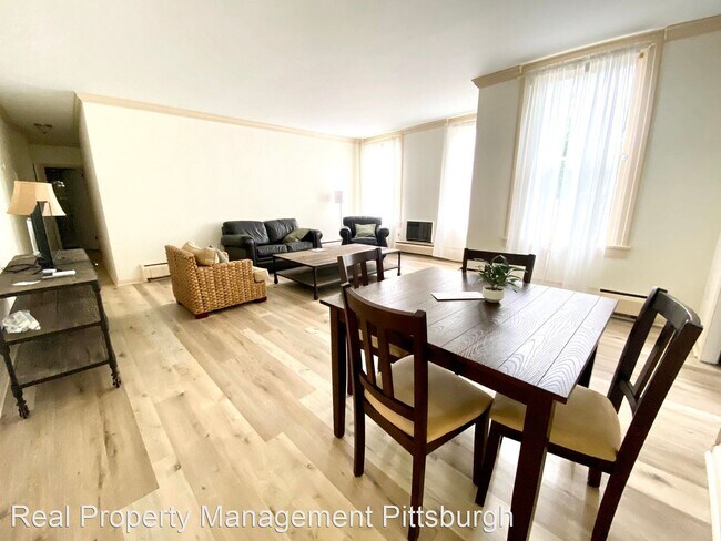 Foto del edificio - 2 br, 1 bath House - 225 E Swissvale Unit 3