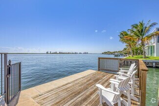 Building Photo - 68 Yacht Club Dr