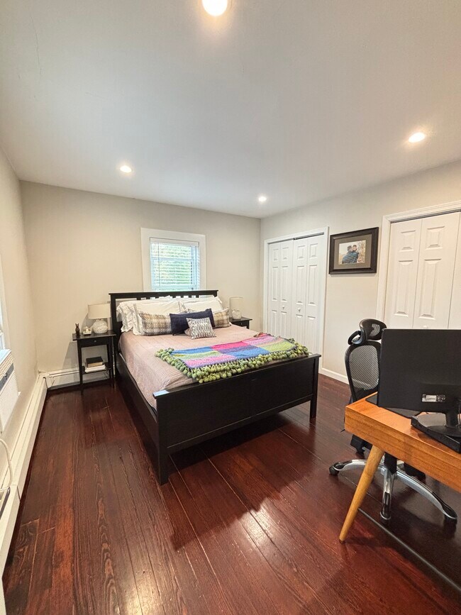 Foto del edificio - 218 Hartford St