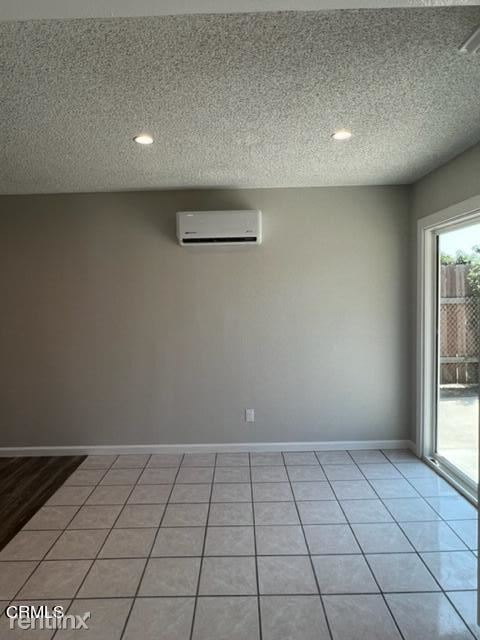 Foto del edificio - 3 br, 1.5 bath House - 331 N Soldano Ave