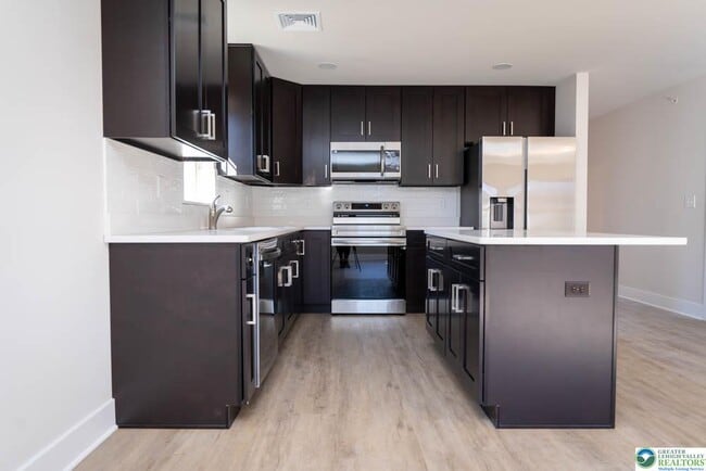 Foto del edificio - 1513 Maple St