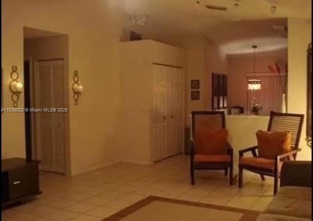 Foto del edificio - 707 NW 208th Dr