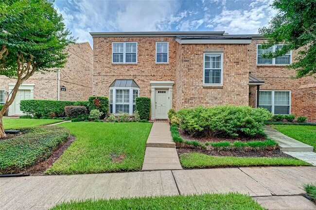 Foto del edificio - 600 Wilcrest Dr