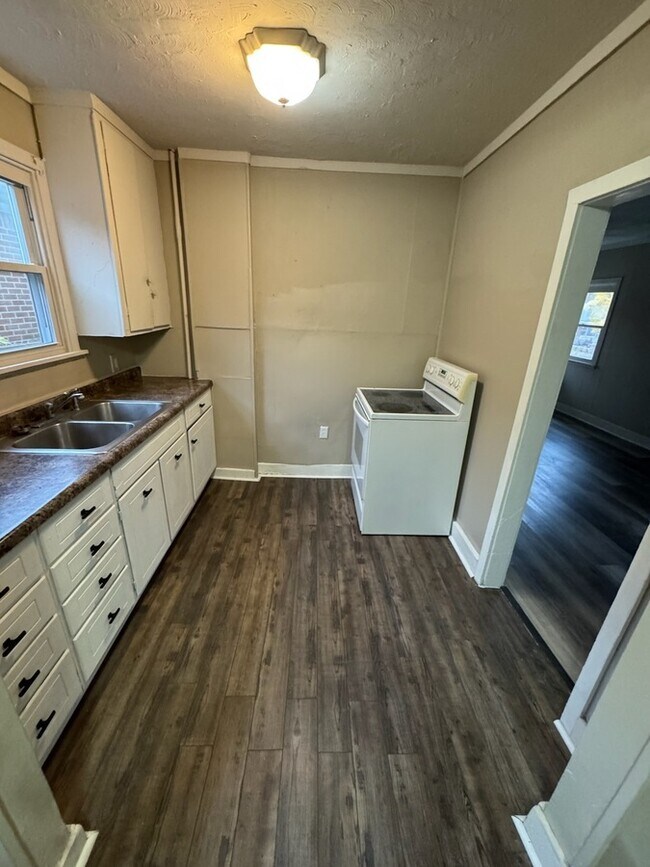 Foto del edificio - 1024 Leslie St