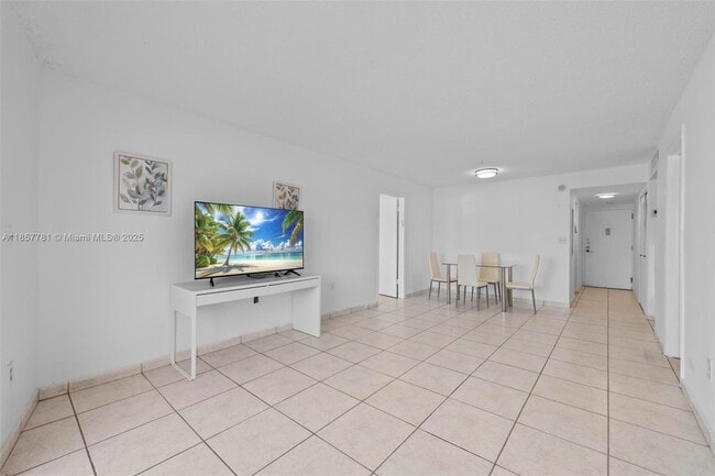 Building Photo - 4101 Indian Creek Dr