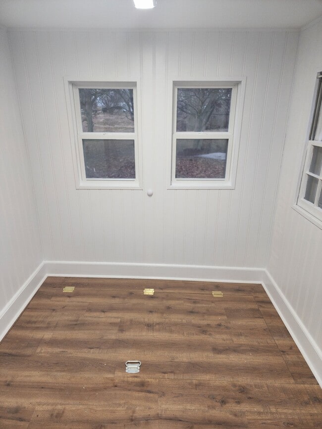 Building Photo - 524 Juniatta St