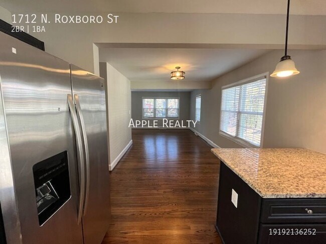 Building Photo - 1712 N Roxboro St - Available Now!