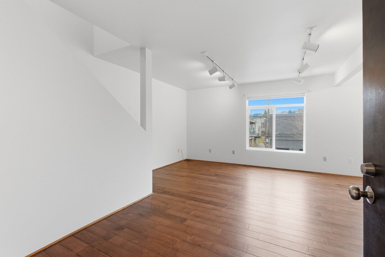 Photo - 2275 NW Kearney St (Portland, OR)