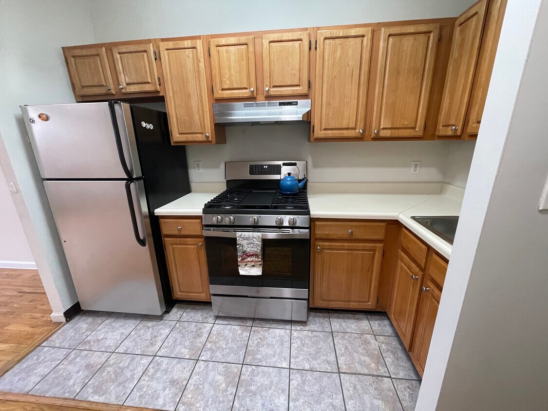 Kitchen - 516 W 142nd St