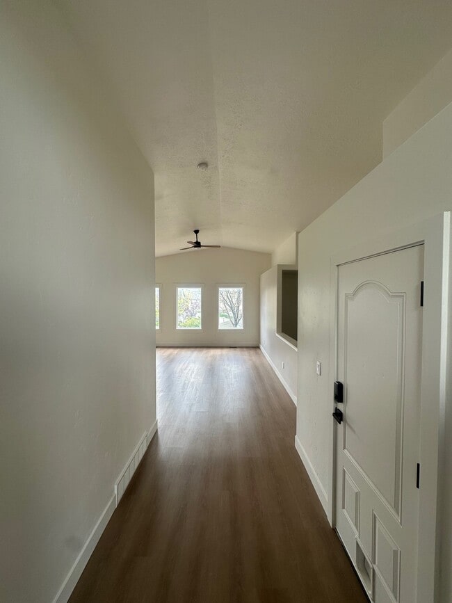 Foto del edificio - 4433 Mankato St