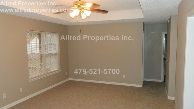 Building Photo - 3 Bedroom 2 Bathroom House for Rent in Lincoln, Arkansas!