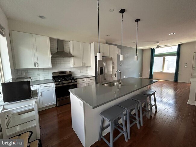 Foto del edificio - 2630 Livingston St