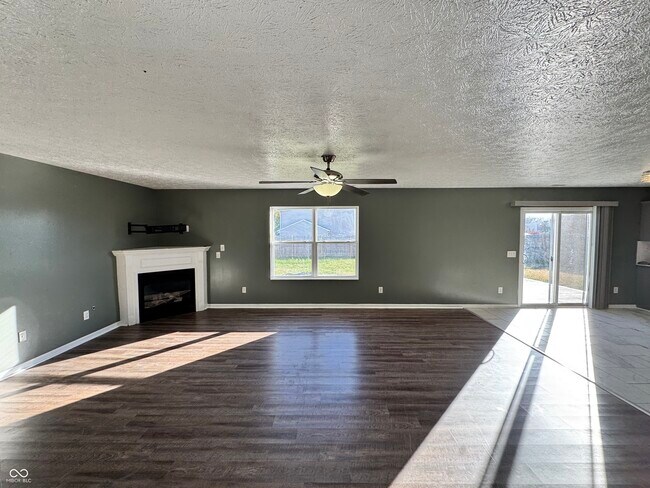 Foto del edificio - 3658 Pickwick Cir