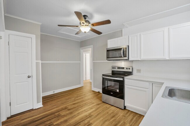 Foto del edificio - 38 Vaughn Dr